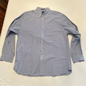 Gap Men’s Blue & White Poplin Dress Shirt
